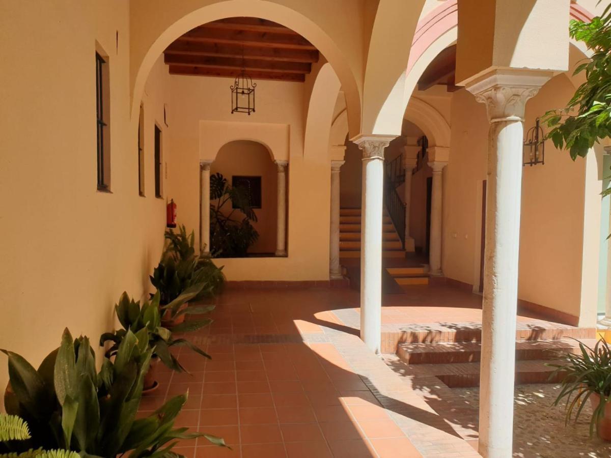 Santa Ana - Palacio Del Infantado Sevilla Exterior foto